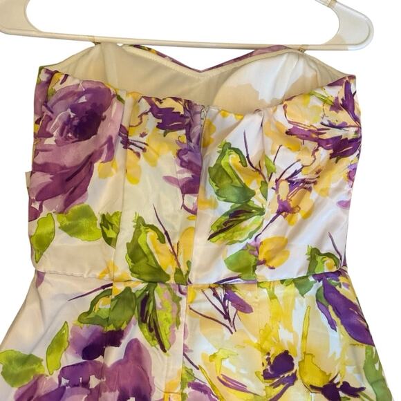 ⭐ 🔥 50% OFF SALE — FINAL PRICE Strapless Floral Mini Dress Size 11/12 NWT - Picture 6 of 8